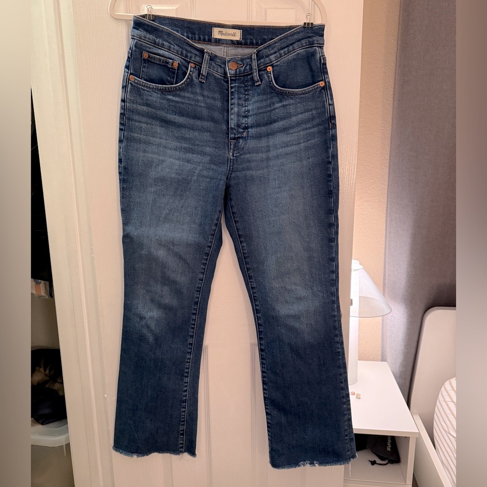 Madewell Women's mid-rise kick out jeans